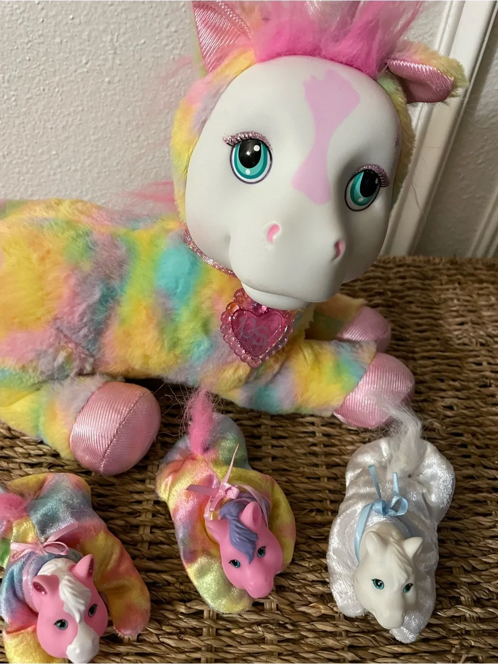 Just Play Unicorn Surprise Unicorn Rainbow Colors with 3 Babies